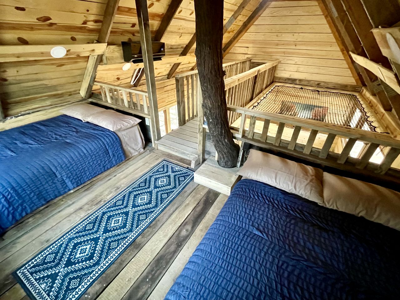 Rustic Tree House Nestled in the Heart of Ouachita National Forest, Arkansas