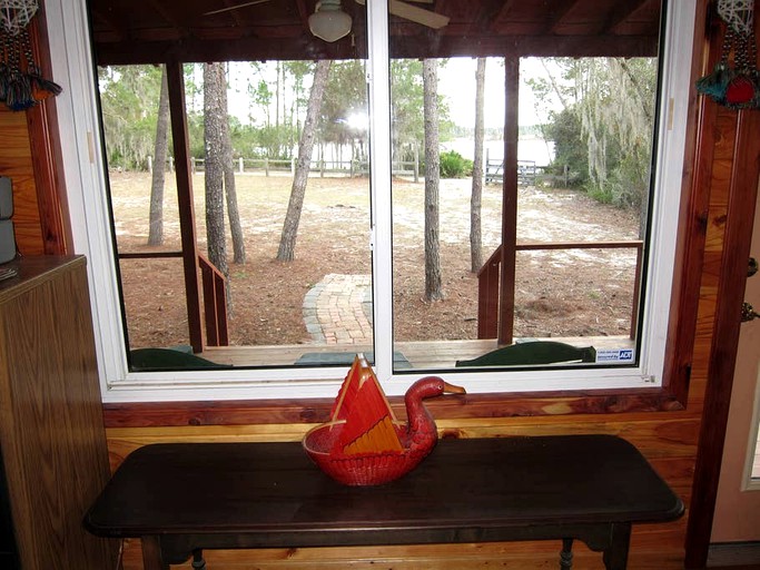 Cabins (Astor, Florida, United States)