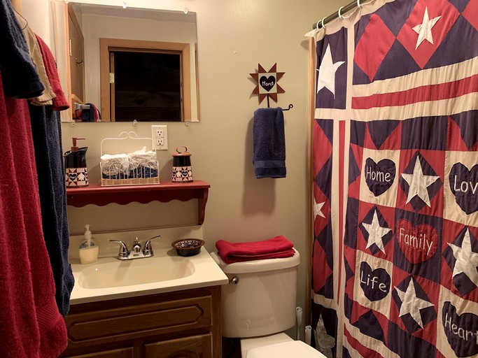 Cabins (United States of America, Monterville, West Virginia)