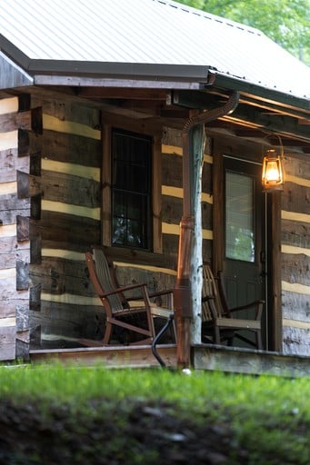 Cabins (United States of America, Riverton, West Virginia)