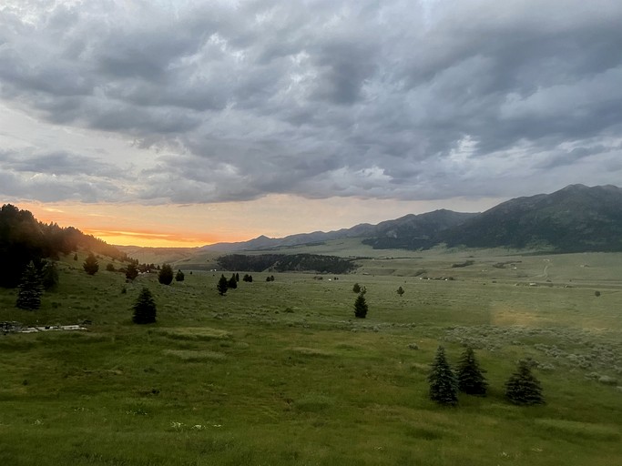 Vacation Rentals (United States of America, Cameron, Montana)