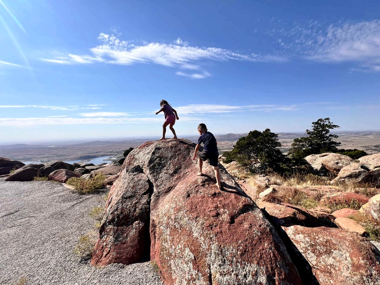 Cozy Tiny House Retreat with Rooftop Deck near Fort Sill in Medicine Park, Oklahoma