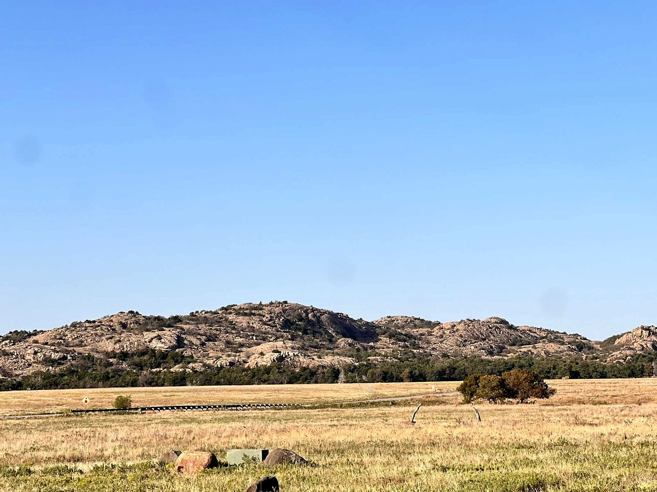 Cozy Tiny House Retreat with Rooftop Deck near Fort Sill in Medicine Park, Oklahoma