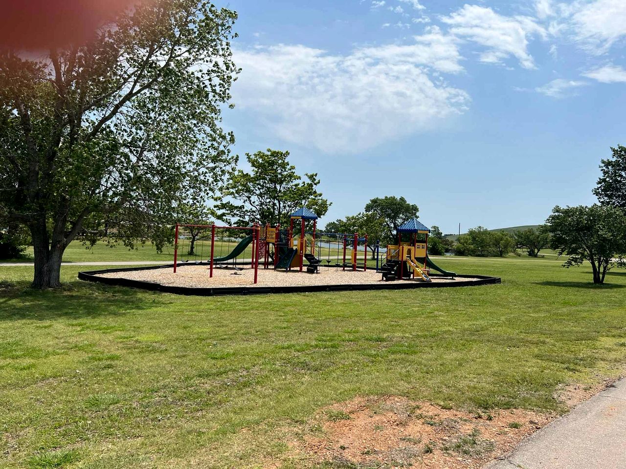 Cozy Tiny House Retreat with Rooftop Deck near Fort Sill in Medicine Park, Oklahoma