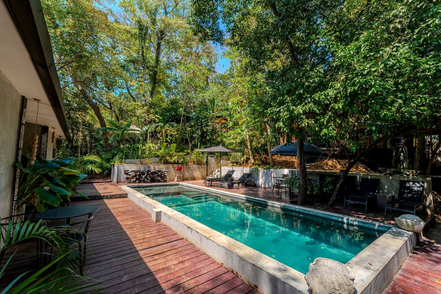 Peaceful Eco Retreat with Pool, Kayaks, Fire Pit & Jungle Cabin Near the Beach Escape in Saboga, Panama