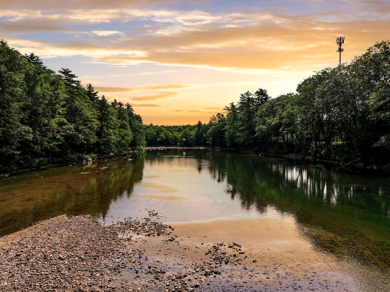 Secluded Group Retreat with Hot Tub, Riverfront & Huge Yard in Conway, New Hampshire