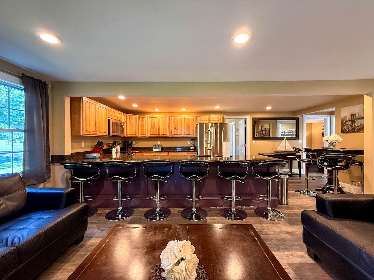 Spacious Riverfront Retreat with Hot Tub near White Mountains in Conway, NH