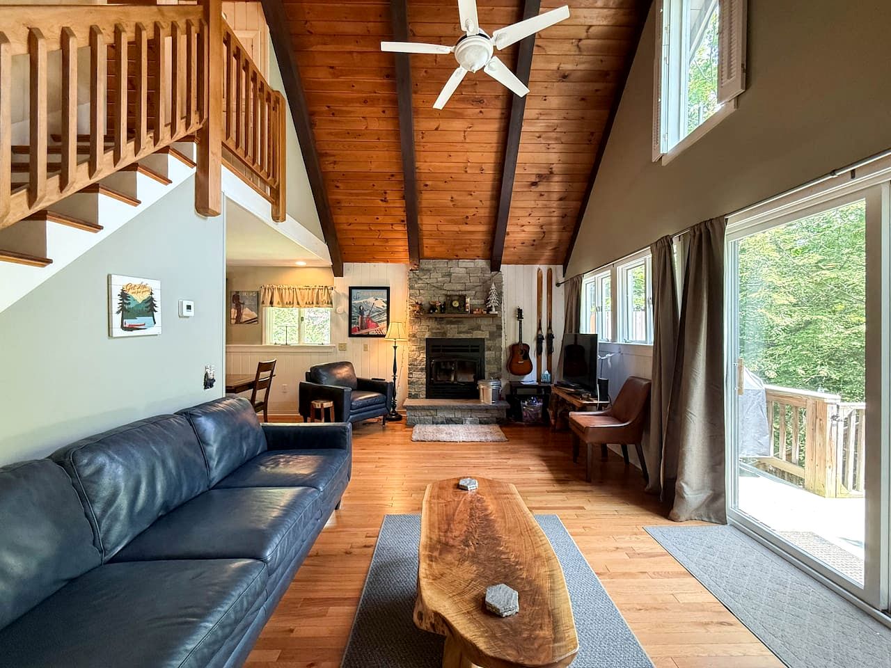 Spacious Cabin Retreat Near Attitash Mountain in Bartlett, New Hampshire