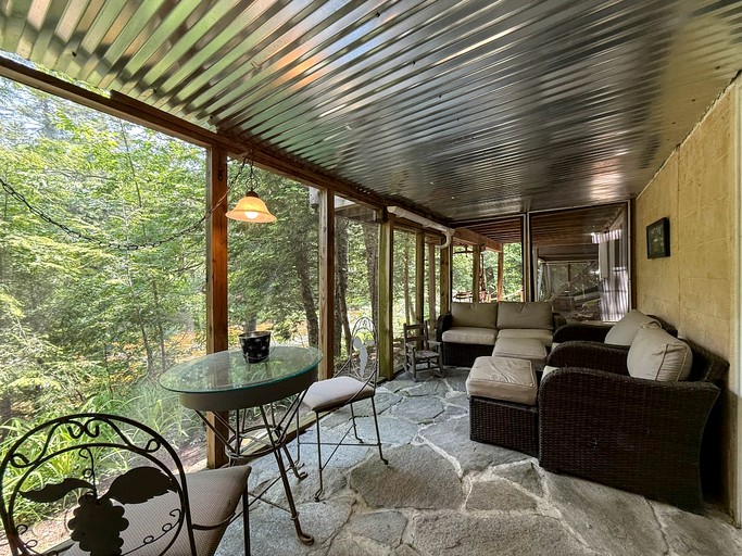 Cabins (United States of America, Bartlett, New Hampshire)