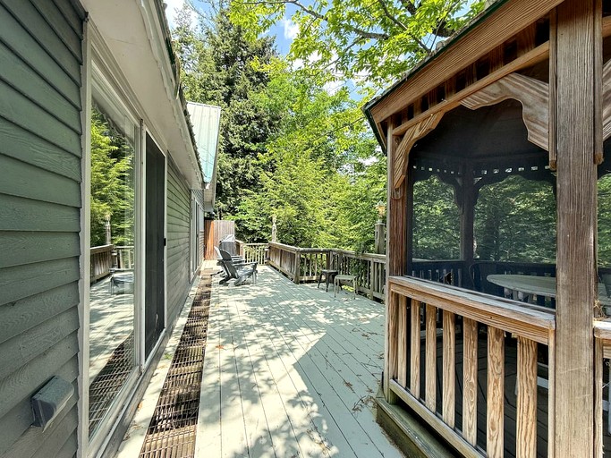 Cabins (United States of America, Bartlett, New Hampshire)