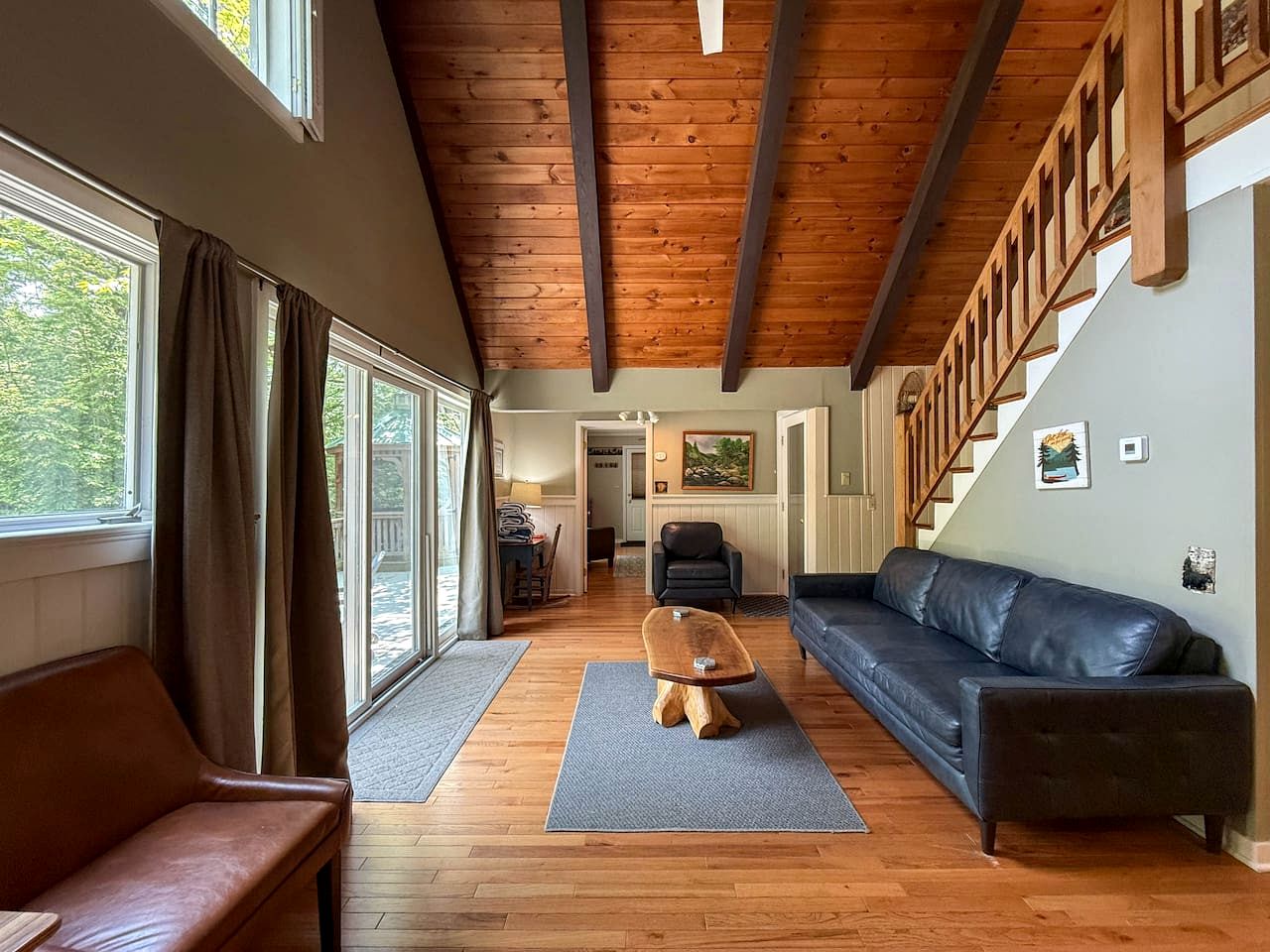 Spacious Cabin Retreat Near Attitash Mountain in Bartlett, New Hampshire