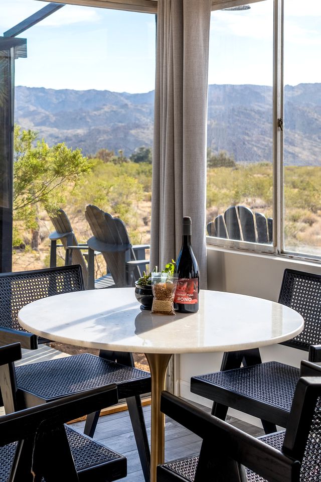 Incredible Vacation Rental with Barbecue and Spa Pool in Joshua Tree, California