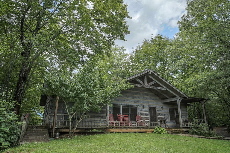 Cabins (United States of America, Spruce Pine, North Carolina)