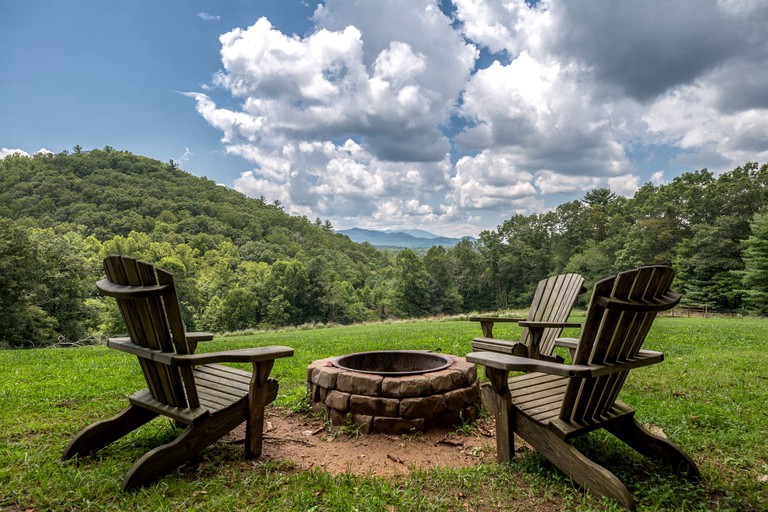 Cabins (United States of America, Spruce Pine, North Carolina)