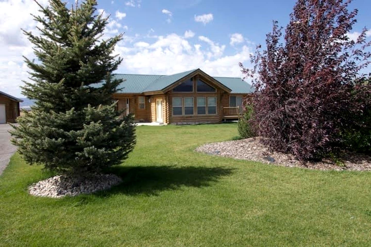 Secluded Mountain-View Cabin with Cross-Country Trails Near Scenic Lakes in Idaho