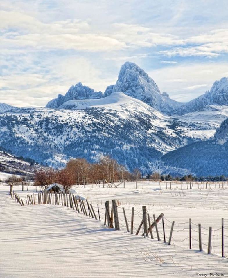 Secluded Mountain-View Cabin with Cross-Country Trails Near Scenic Lakes in Idaho