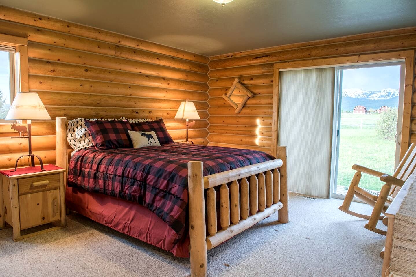 Secluded Mountain-View Cabin with Cross-Country Trails Near Scenic Lakes in Idaho