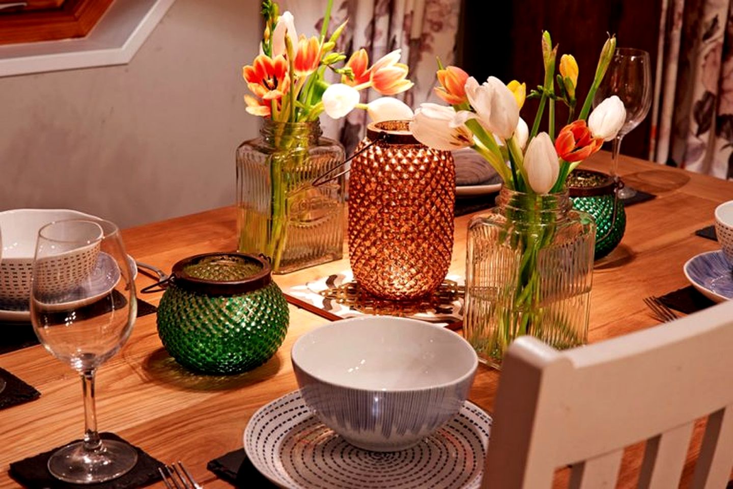 Unique Eco-Friendly Cabin Rental on Countryside Farm in West Wales