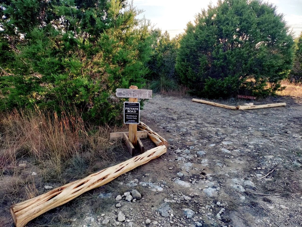 Safari Style Glamping Experience in the Heart of Texas Hill Country, Perfect for Animal Lovers