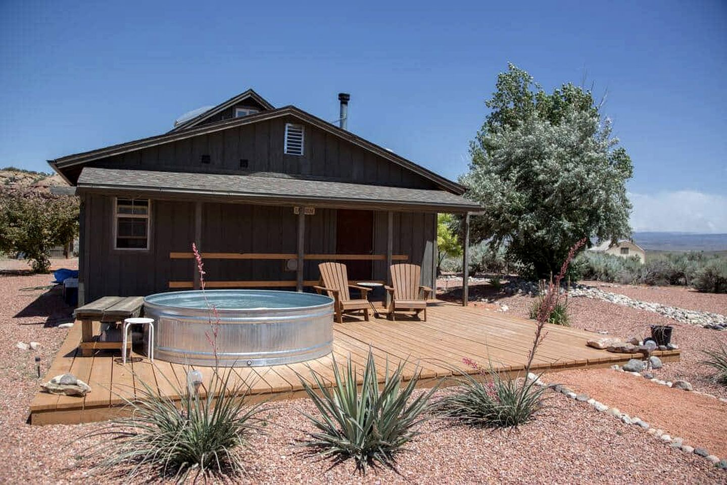 Safari Tent Adventure in Kanab, Utah: A Unique Glamping Experience