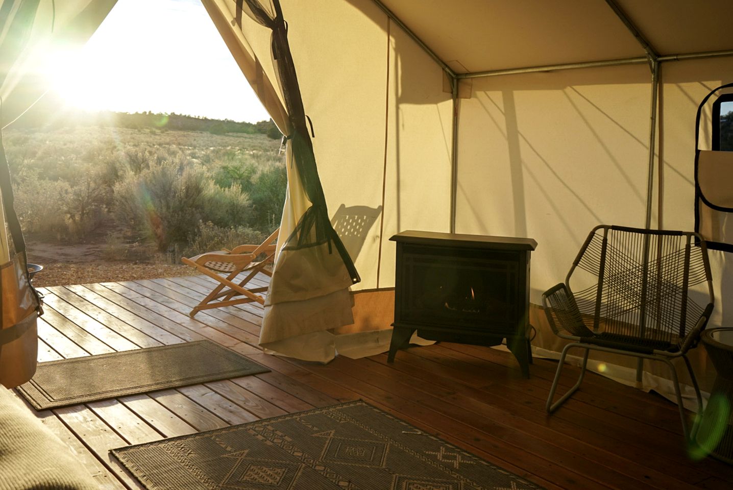 Safari Tent Adventure in Kanab, Utah: A Unique Glamping Experience