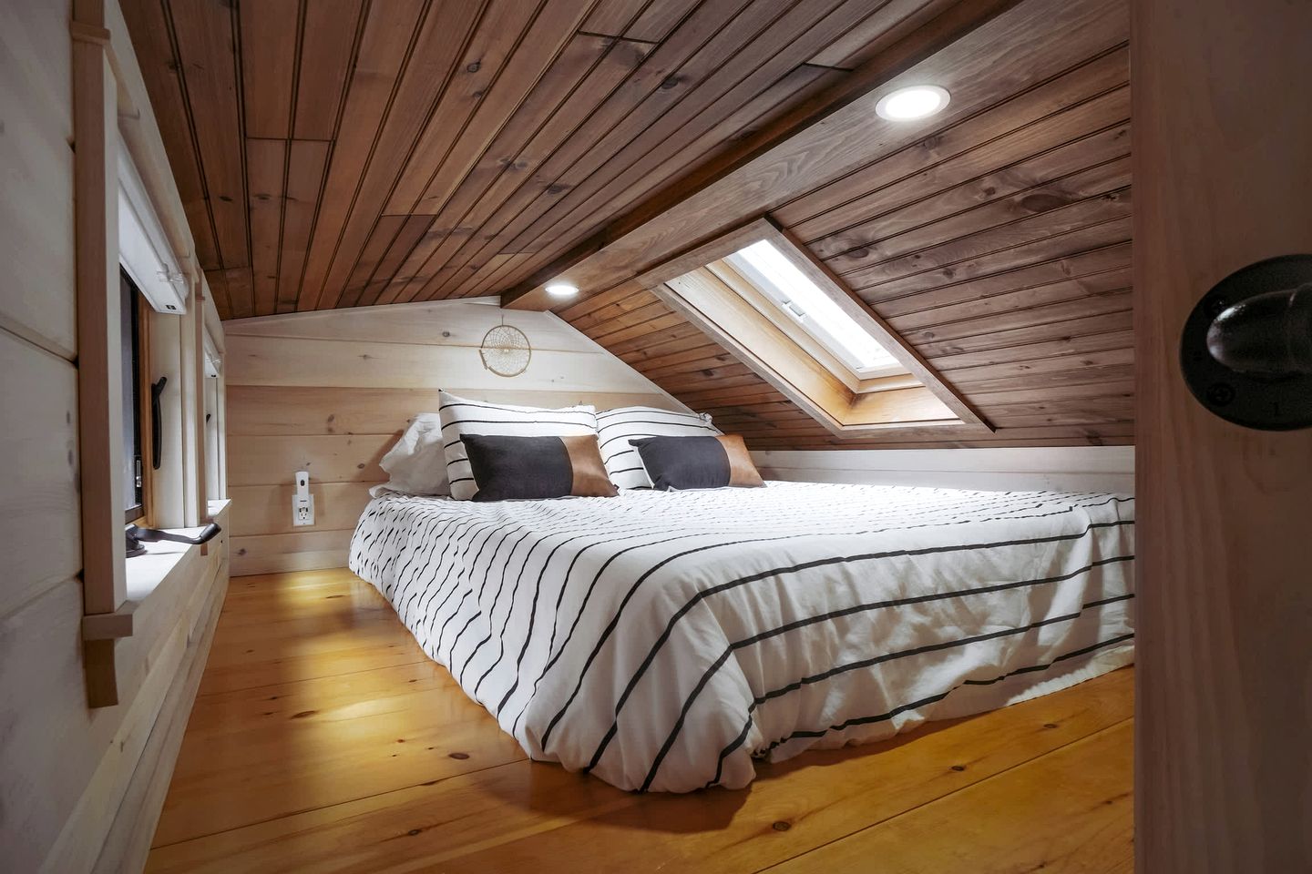 Gorgeous Cedar Tiny House for a Unique Pet-Friendly Getaway in Chester, Vermont