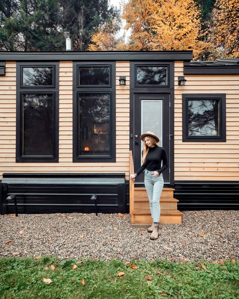 Gorgeous Cedar Tiny House for a Unique Pet-Friendly Getaway in Chester, Vermont