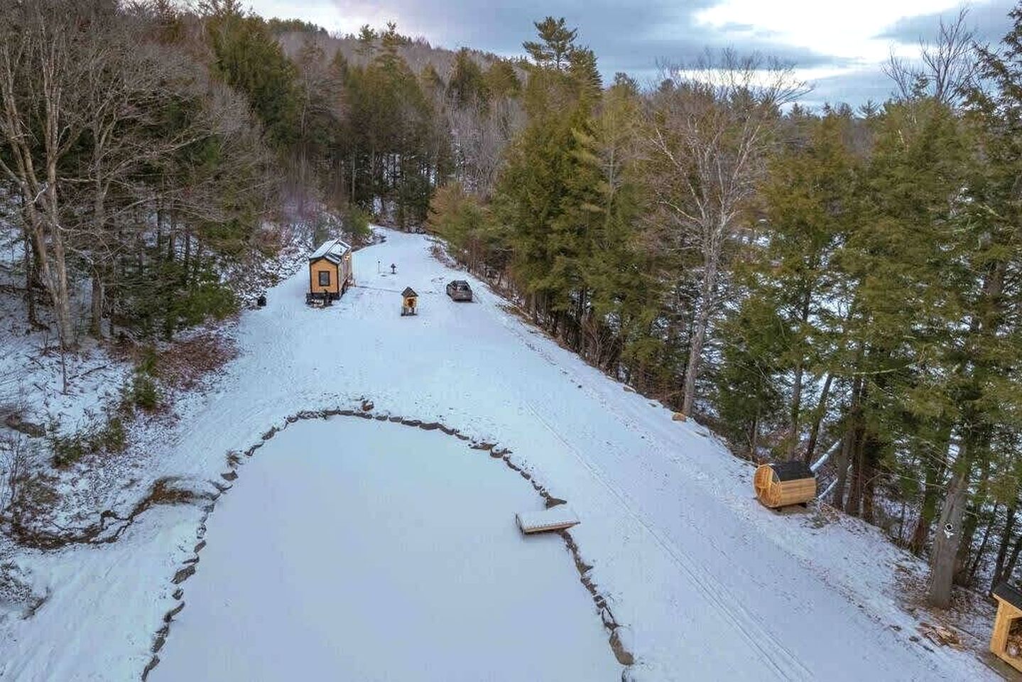 Gorgeous Cedar Tiny House for a Unique Pet-Friendly Getaway in Chester, Vermont