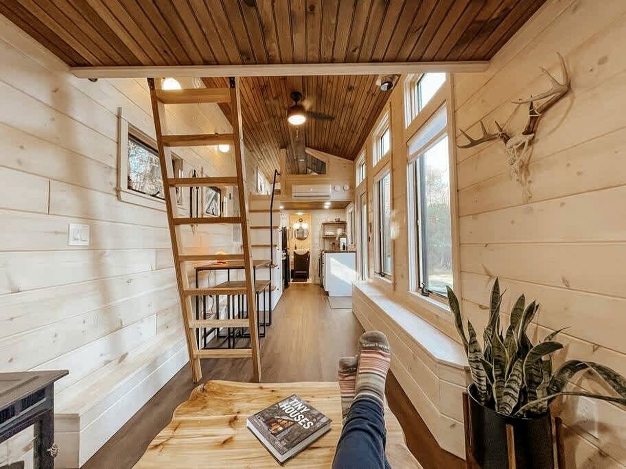 Gorgeous Cedar Tiny House for a Unique Pet-Friendly Getaway in Chester, Vermont