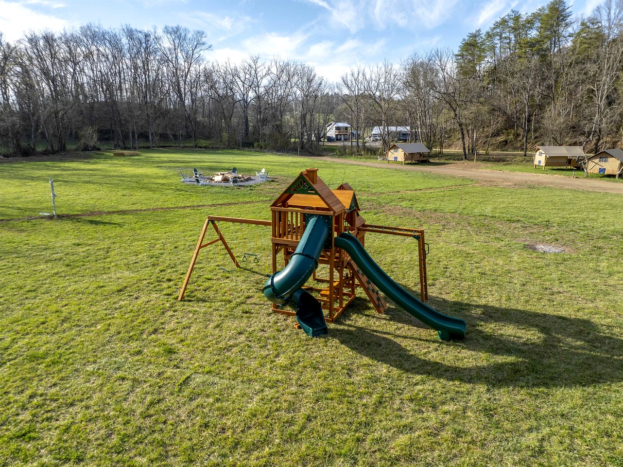 Radiant Safari Tent Escape near Smoky Mountains in Tennessee