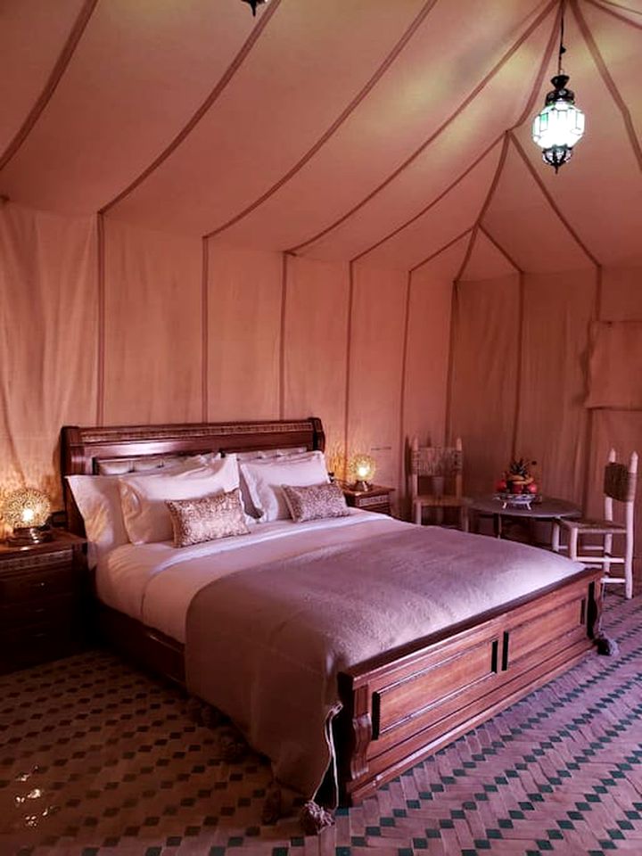 Comfortable Safari Tent Rentals for a Desert Vacation near Merzouga, Morocco