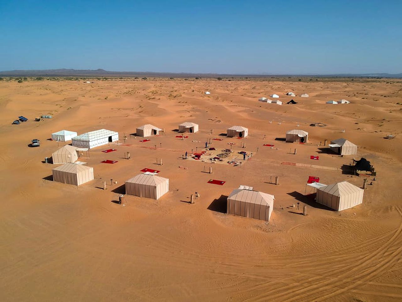 Comfortable Safari Tent Rentals for a Desert Vacation near Merzouga, Morocco