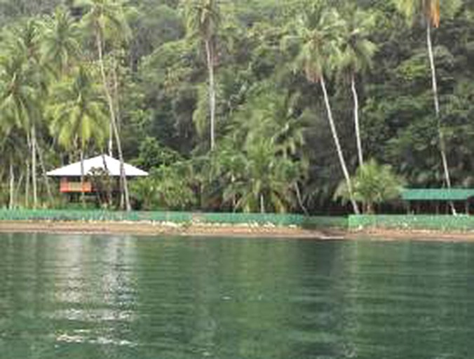 Cabins (Golfito, Puntarenas, Costa Rica)