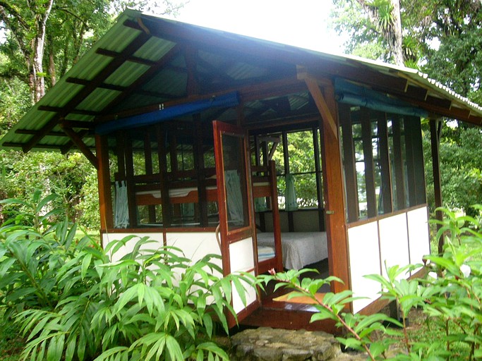 Cabins (Golfito, Puntarenas, Costa Rica)