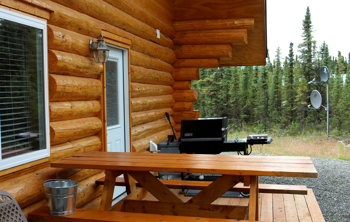 Gorgeous Family-Friendly Cabin with Private Jacuzzi in Kenai, Alaska