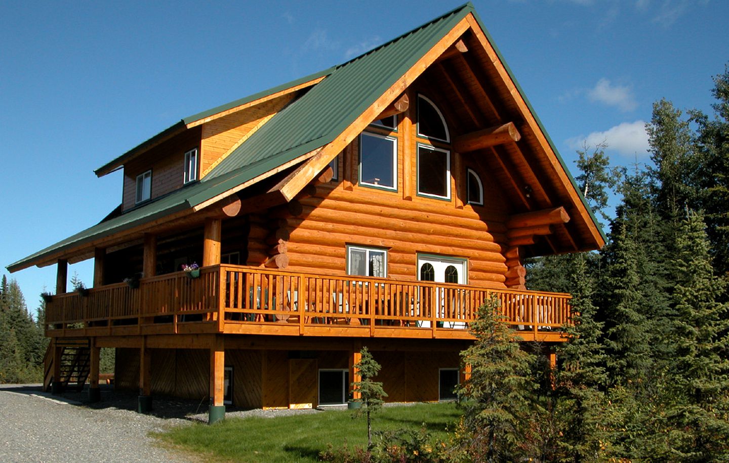 Impressive Log Cabin with Luxurious Jacuzzi in Kenai, Alaska