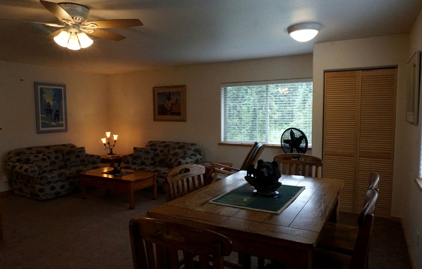 Lovely Family-Friendly Cabin with Private Balcony near Soldotna, Alaska