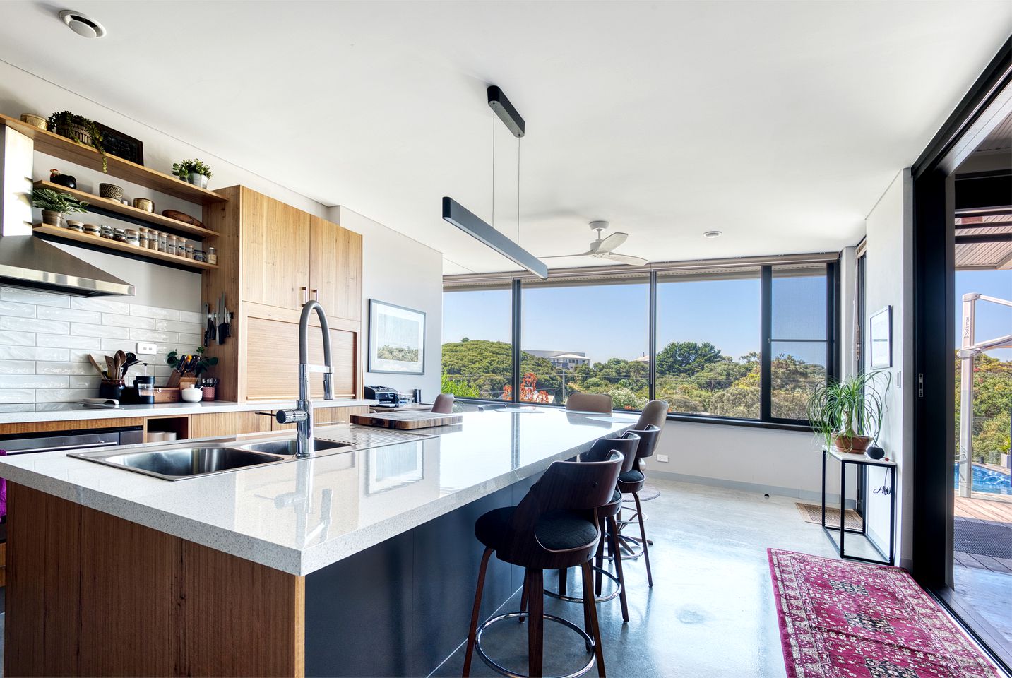 Impressive, Eco-Friendly Designer Rental with Pool for Bird Watchers and Ocean Enthusiasts in Venus Bay, Australia