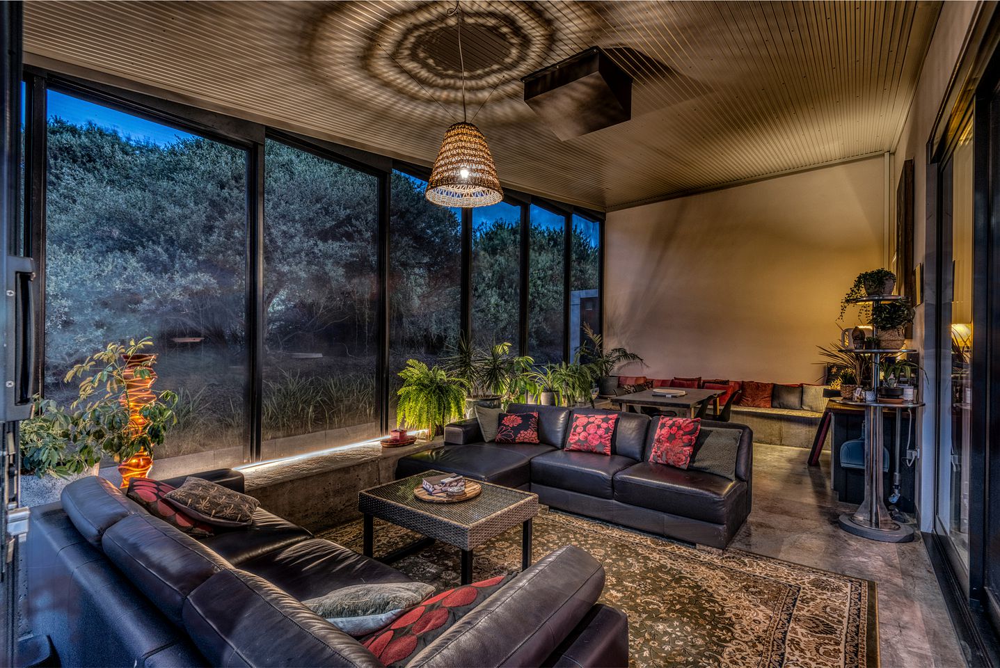 Impressive, Eco-Friendly Designer Rental with Pool for Bird Watchers and Ocean Enthusiasts in Venus Bay, Australia