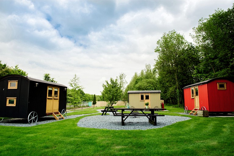 Huts (Preston, England, United Kingdom)