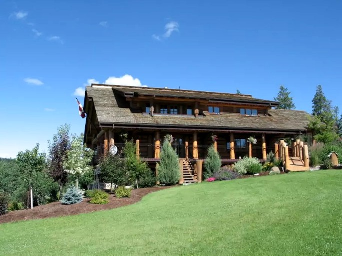 Nature Lodges (Lac La Hache,, British Columbia, Canada)