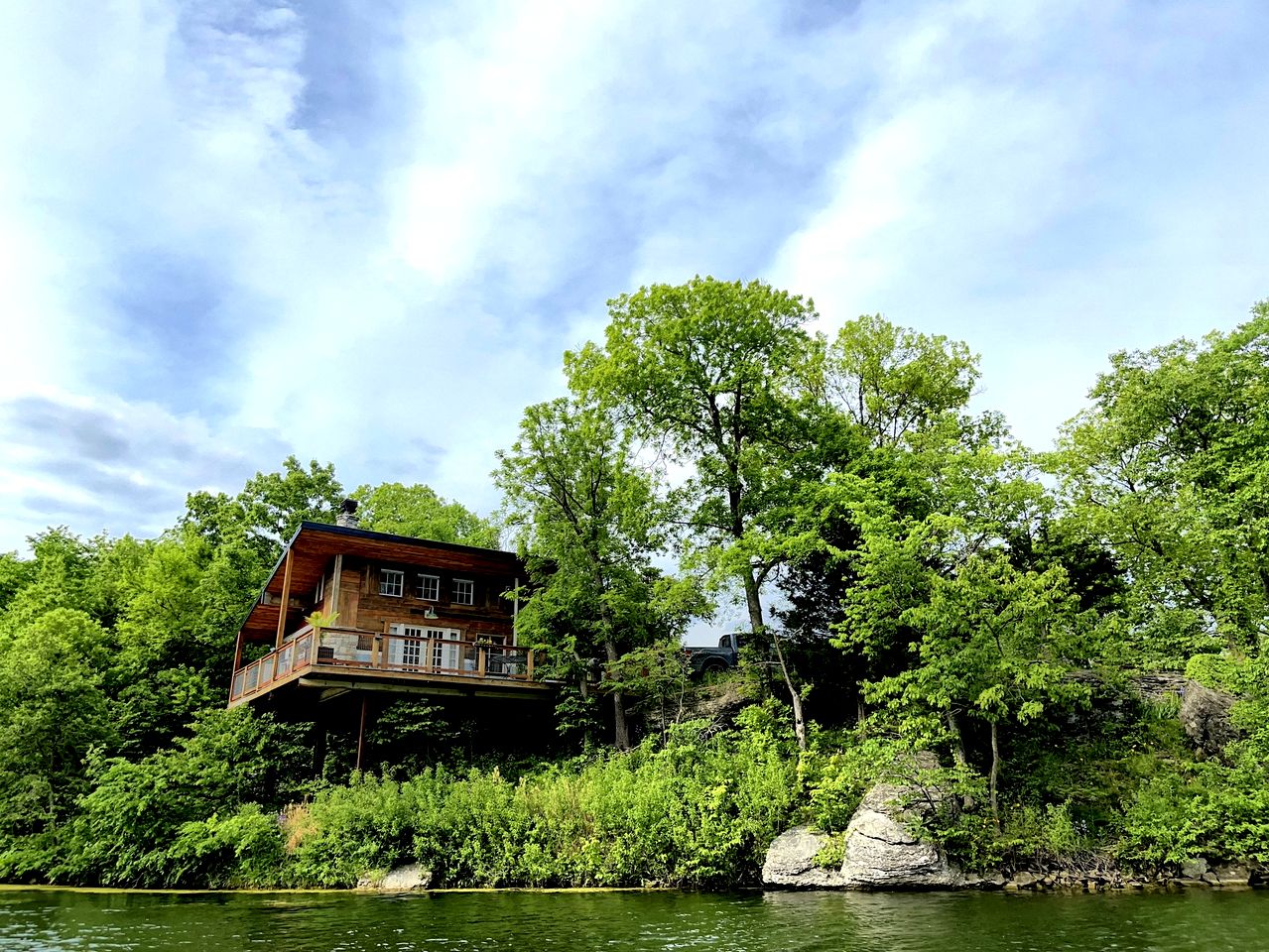 Light-Filled Lakeside Cabin with Private 15-Acre Spring-Fed Lake Near Downtown Excelsior Springs, Missouri