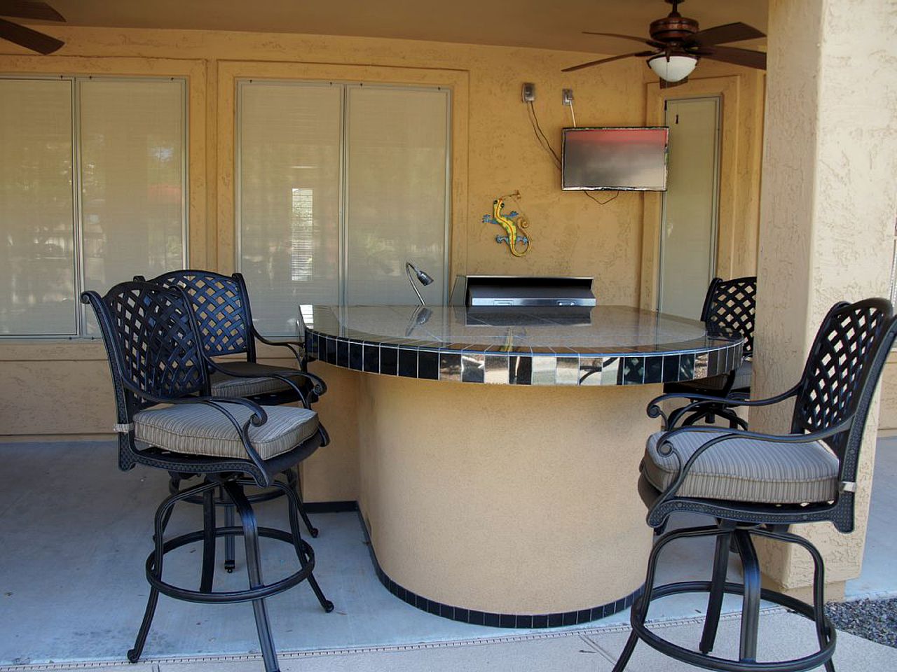 Luxurious Vacation Rental with Beautiful Backyard and Private Pool near Phoenix, Arizona