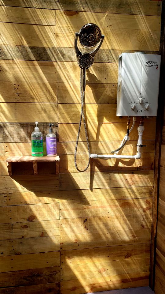 Radiant Forest Vacation Rental Haven Near Piney River, Tennessee