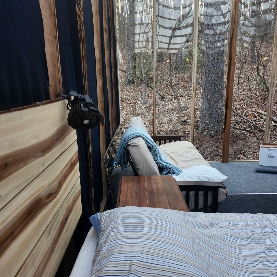 Radiant Forest Vacation Rental Haven Near Piney River, Tennessee