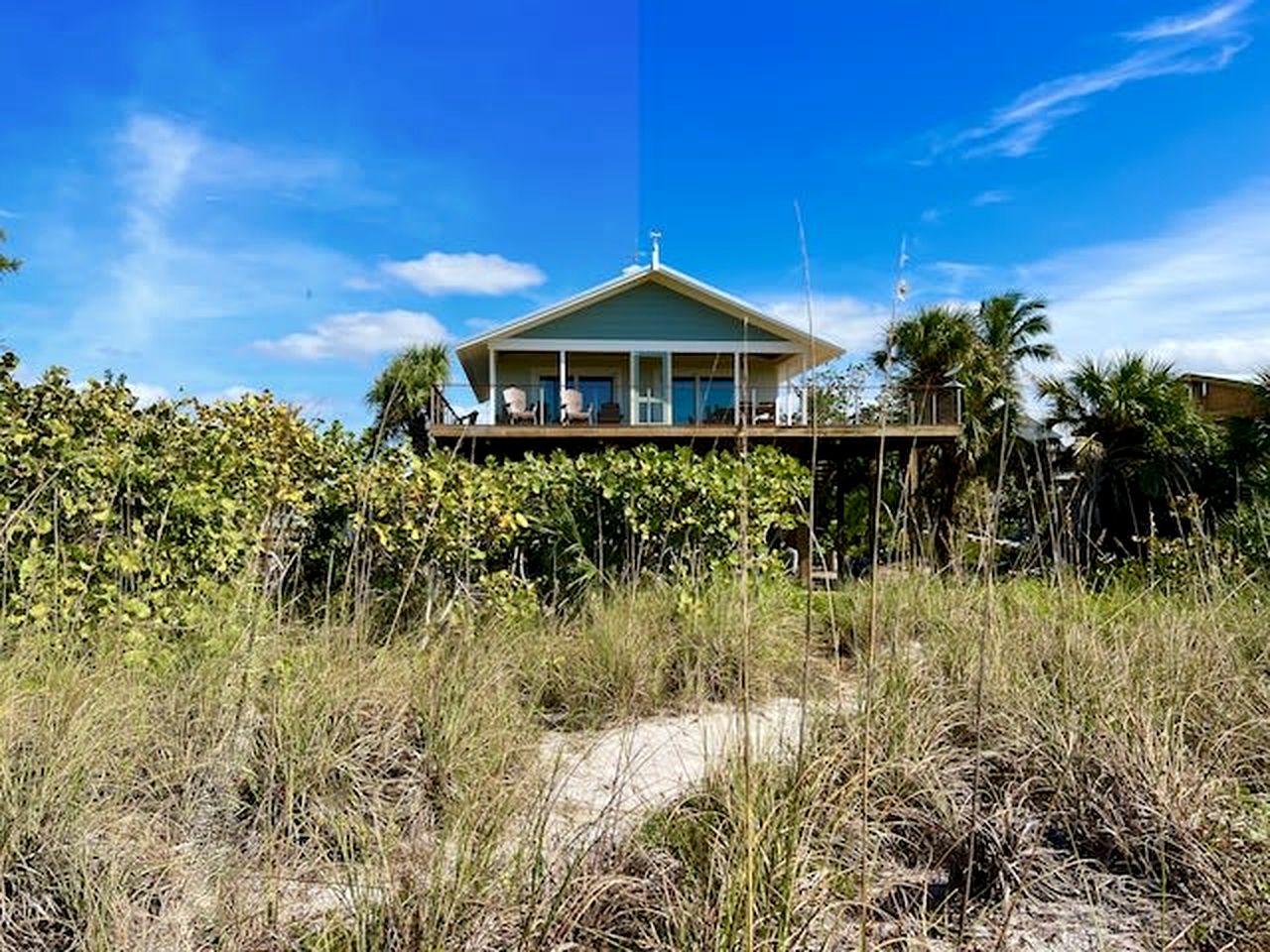 Charming Old Florida Cottage with Private Dock & Sunset Views near Little Gasparilla Island, FL