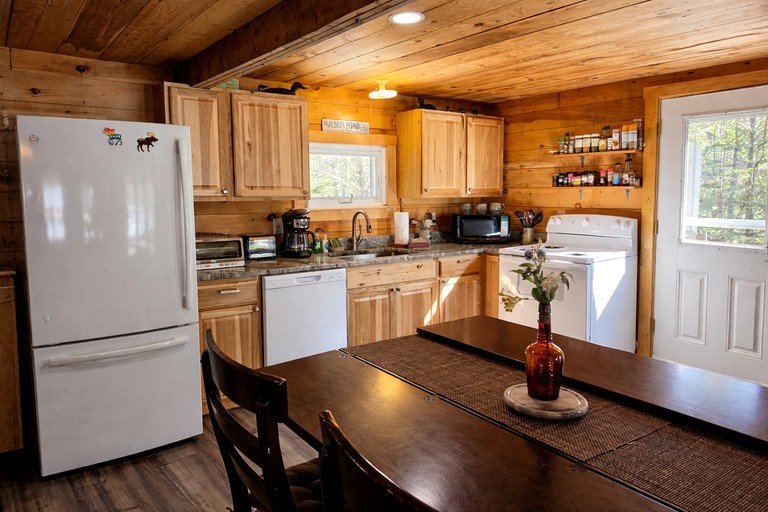 Cabins (United States of America, Greenville, Maine)