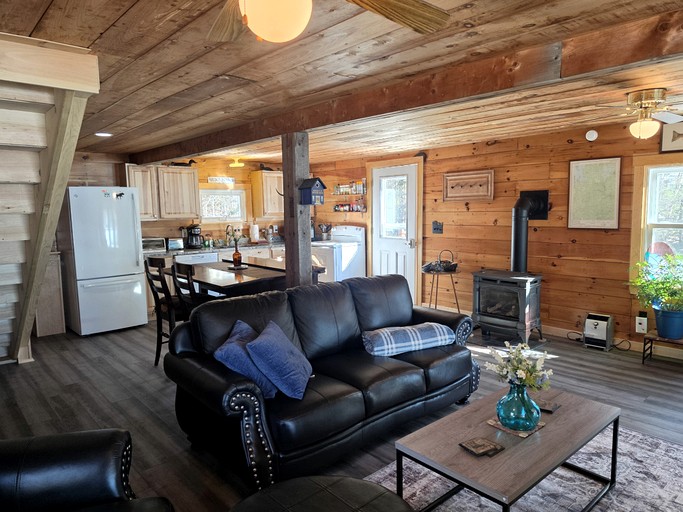 Cabins (United States of America, Greenville, Maine)