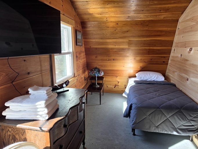 Cabins (United States of America, Greenville, Maine)