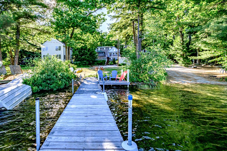 Sandy Feet Retreat A Sebago Waterfront Camp in Kettle Cove, Cabins